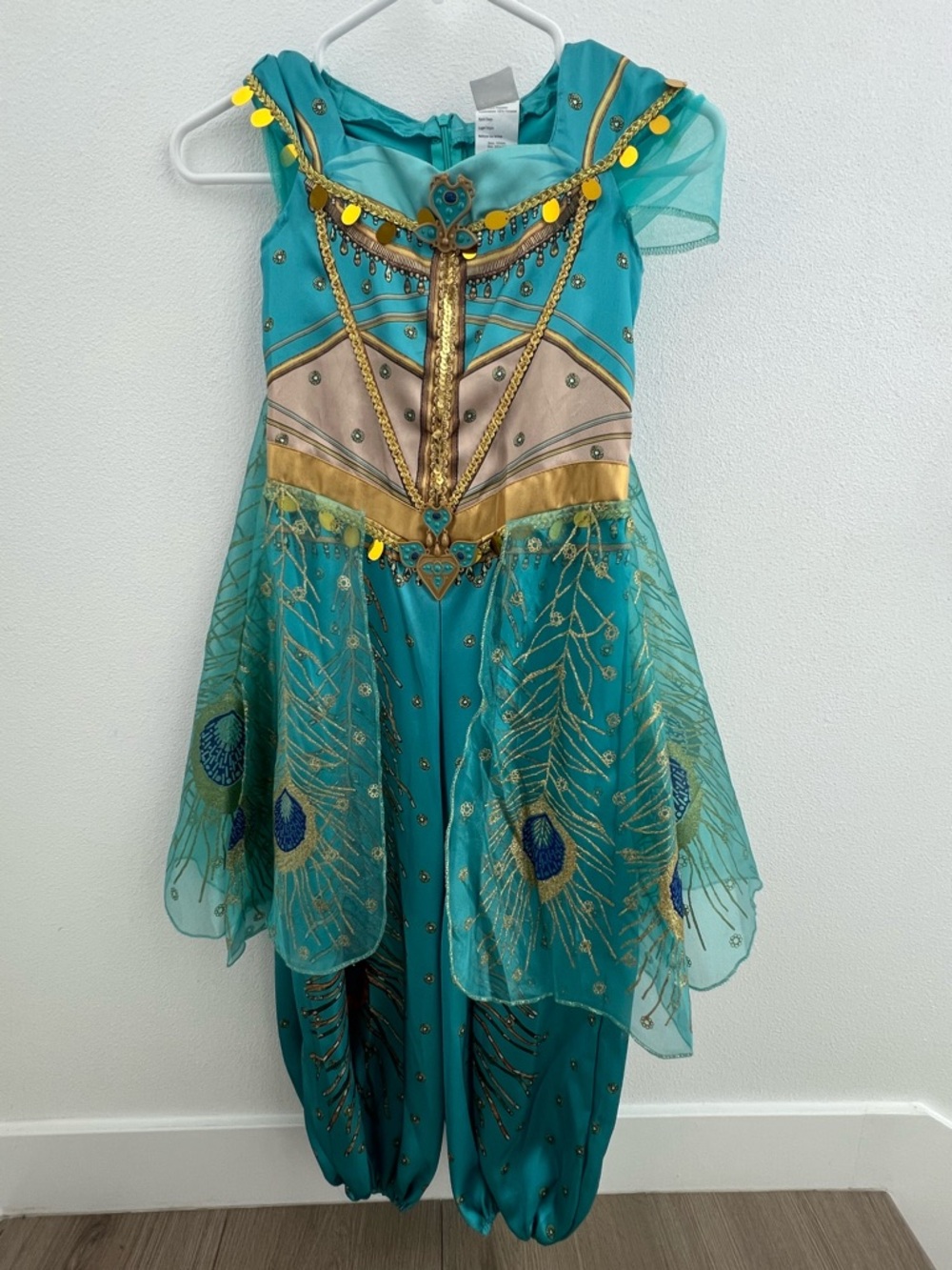 DISNEY ALADDIN PRINCESS
JASMINE BLUE GOLD
Halloween COSTUME Size S 4-6